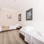 Hotel Ftery *
