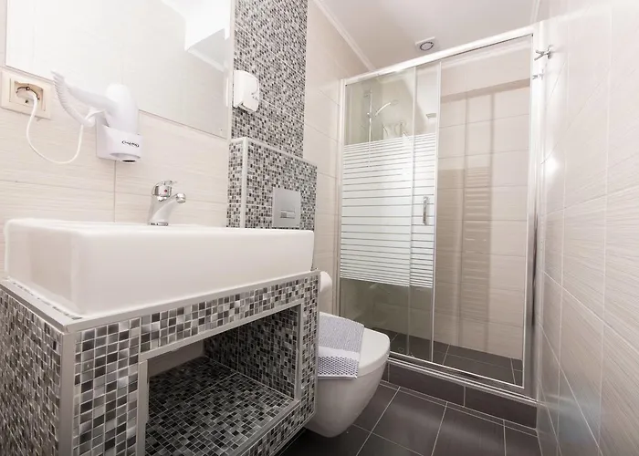 Ftery Ξενοδοχείο *