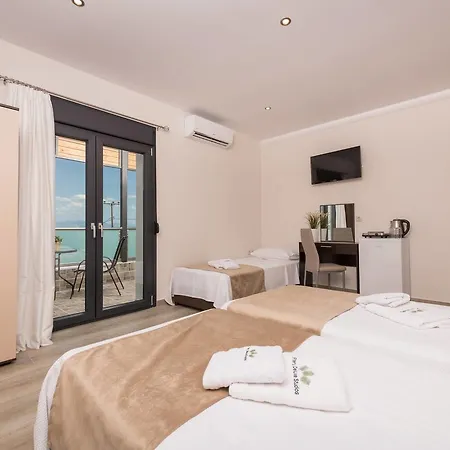 Ξενοδοχείο Ftery Σκάλα Ραχωνίου